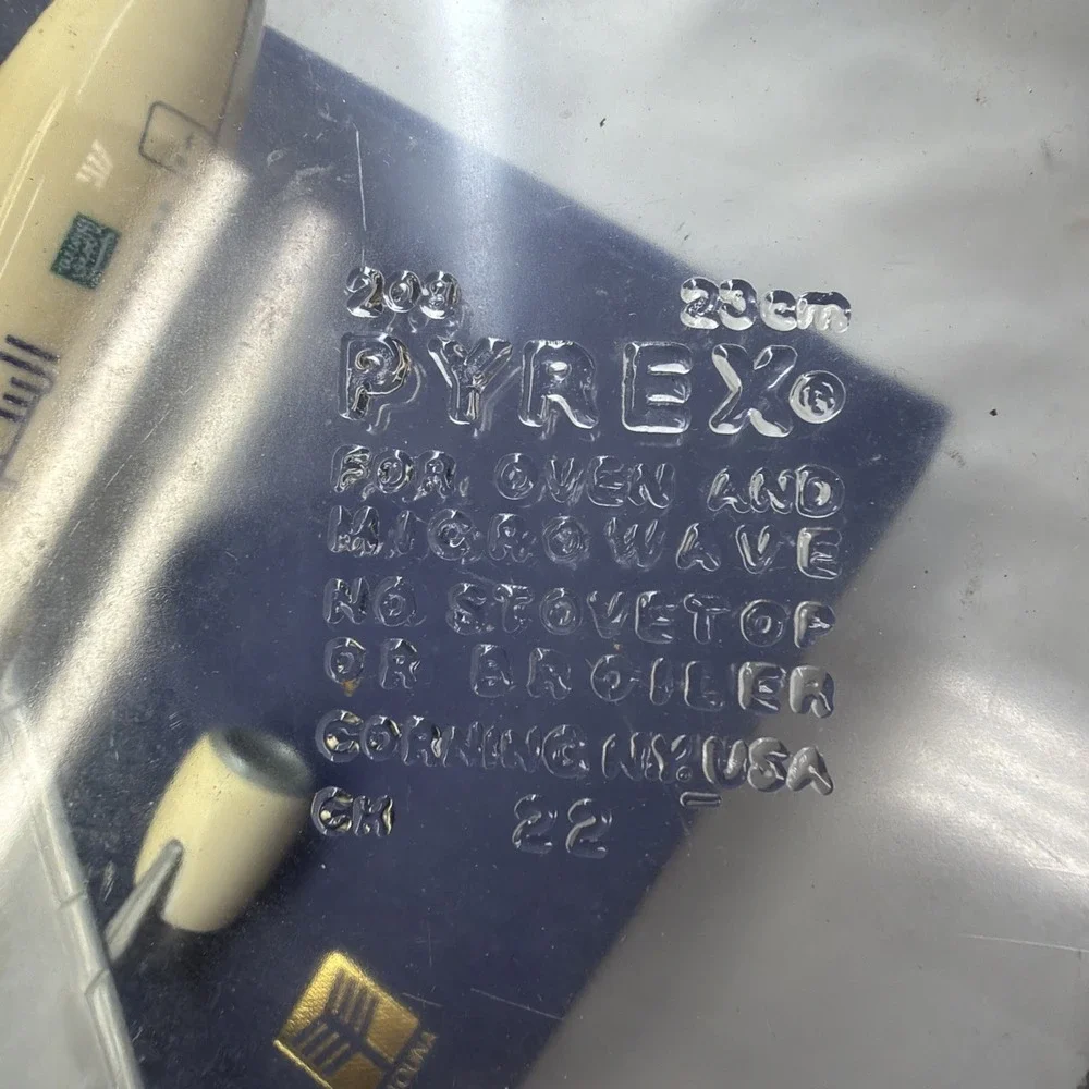 Pyrex usa 209